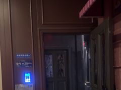 -范特西FANTASY量贩式KTV(民主广场店)