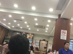 -老人和饭店(淮海中路店)