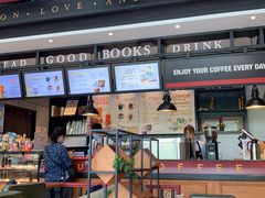 -西西弗书店&矢量咖啡(凯德晶萃广场店)