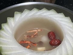 -得意咚瓜·顺德鱼生·冬瓜火锅(深圳首店)