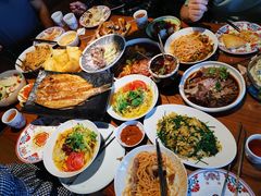 -天山集市(和家乐广场店)