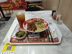 -点蹄擂椒猪脚饭(天虹汇一城店)
