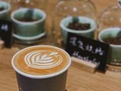 拿铁-GOTLOT COFFEE&KITCHEN角落厨房NOOK店