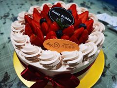 粉色玫瑰生日蛋糕-花花卷卷·鲜食蛋糕(静安久光百货店)