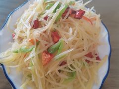 酸辣土豆丝-上海交通大学新疆餐厅