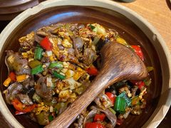 土家锅气爆鸡杂-吃饭皇帝大(合生汇店)