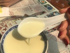 -周大娘牛乳(旧寨古村总店)