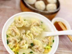 -珊珊小笼馆(仙霞路店)