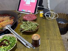 -黄潇洒老火锅(九眼桥宏济巷店)