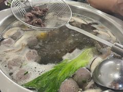 -牛一煲美食(江高店)