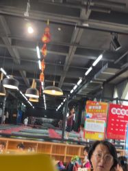 -零重力蹦床空间·滑梯·海洋球·团建(奥特莱斯店)