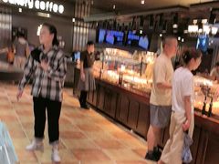 -红跑车(滨湖银泰店)