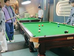 -夜时尚台球俱乐部(汉阳摩尔城店)