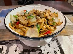 -滇越乘象云南餐厅(豆各庄店)