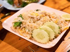 海鲜炒饭-Ruam Saep Yok Khok Som Tam