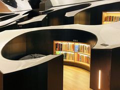 -涨巢·潮玩水疗局