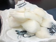 -撒拉人家.酸菜牦牛肉火锅