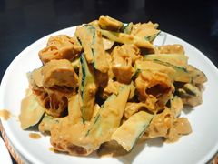 黄瓜拌油条-梅飞酒家(桑园路店)