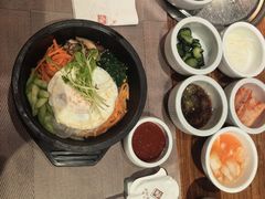 -萨拉伯尔(燕莎友谊商城店)