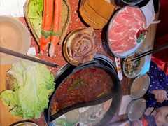 -赵美丽·重庆社区火锅·直营店(火车东站·中豪国际店)