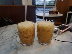-邢泰记
