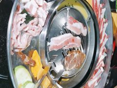 -哈哈碳都·牛肋条无限自助烤肉(宝龙店)