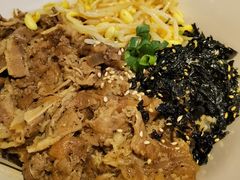 黑椒肥牛拌饭-新石器烤肉(南站店)