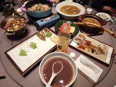 -香山湖家家宴(中山陵店)