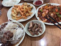 猪蹄面-贤花饭店(城阳店)