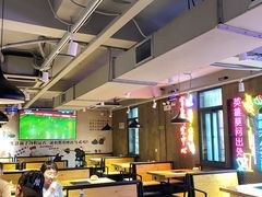 大堂-新疆烧烤王(广灵店)