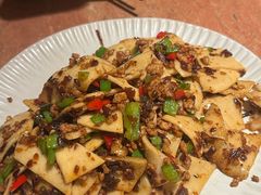 黑三剁炒饵块-浩海火燒雲傣家菜(芮欧百货店)