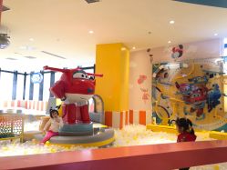 -乐多星球潮玩中心(沈阳嘉里城店)