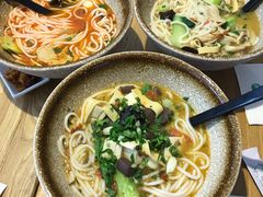 -蒙自源米线大王(江南西路店)