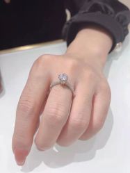 -珂兰钻石(美美2购物中心店)