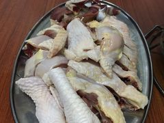 连州脆皮鸡-威邵鸡煲(西华路总店)