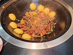 -高家小院铁锅炖大鹅(哈西高铁站店)
