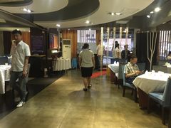 -琬苑鸽庄·川粤融合菜(解放碑总店)