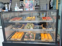面包甜点陈列柜-茶百道(春熙路银石广场店)