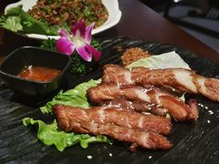 纳西烤山猪-觅山云南菜(泊富ICITY店)