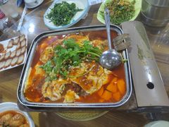 -邹胖哥好好吃餐馆(荔波美食街店)