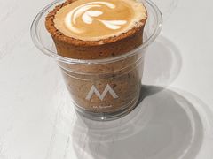 燕麦曲奇拿铁-M Stand(宁波万象城店)