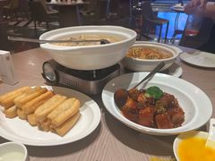 -艳阳天·非遗楚菜(武汉客厅店)