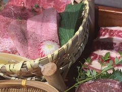 -山川小町·极番烧肉(新地假日广场店)