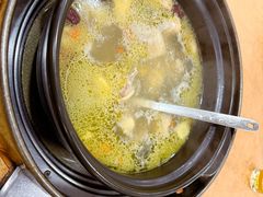 -濠轩阁特色生蚝火锅(水湾路店)