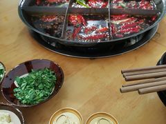 -重庆下半城老火锅(糖酒公司店)