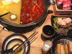 -湊湊火锅·茶憩(杭州湖滨银泰in77店)