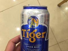 -顺峰渔港中国人的餐厅