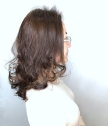 -PE SALON