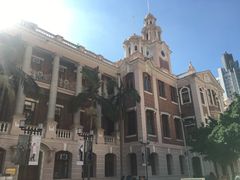 -香港大学