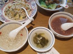 -蓉李记成都名小吃(武汉菱角湖万达店)